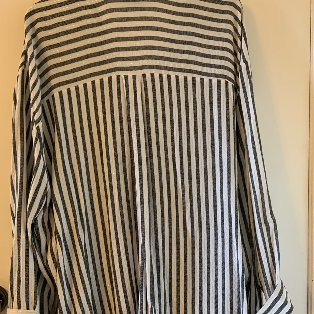 Striped Button-Up Blouse - Picture 2 of 2